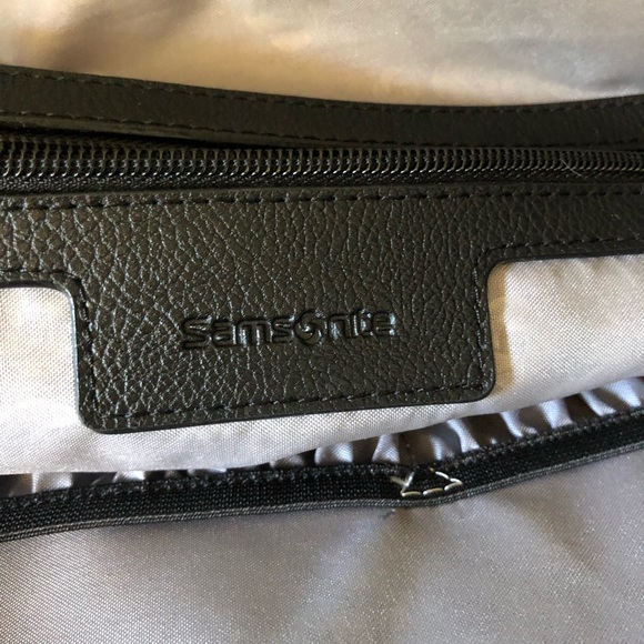 SOLD 💜💜💜Samsonite Tote Bag - Picture 4 of 6